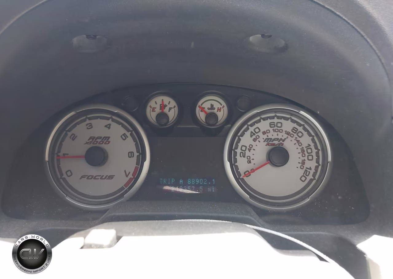 2010 Ford Focus S VIN:1FAHP3EN8AW135915 - 7