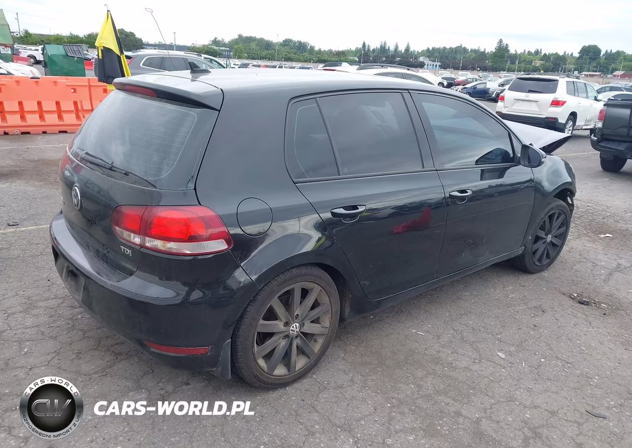 2011 Volkswagen Golf Tdi 4-Door VIN:WVWNM7AJ2BW141114 - 4