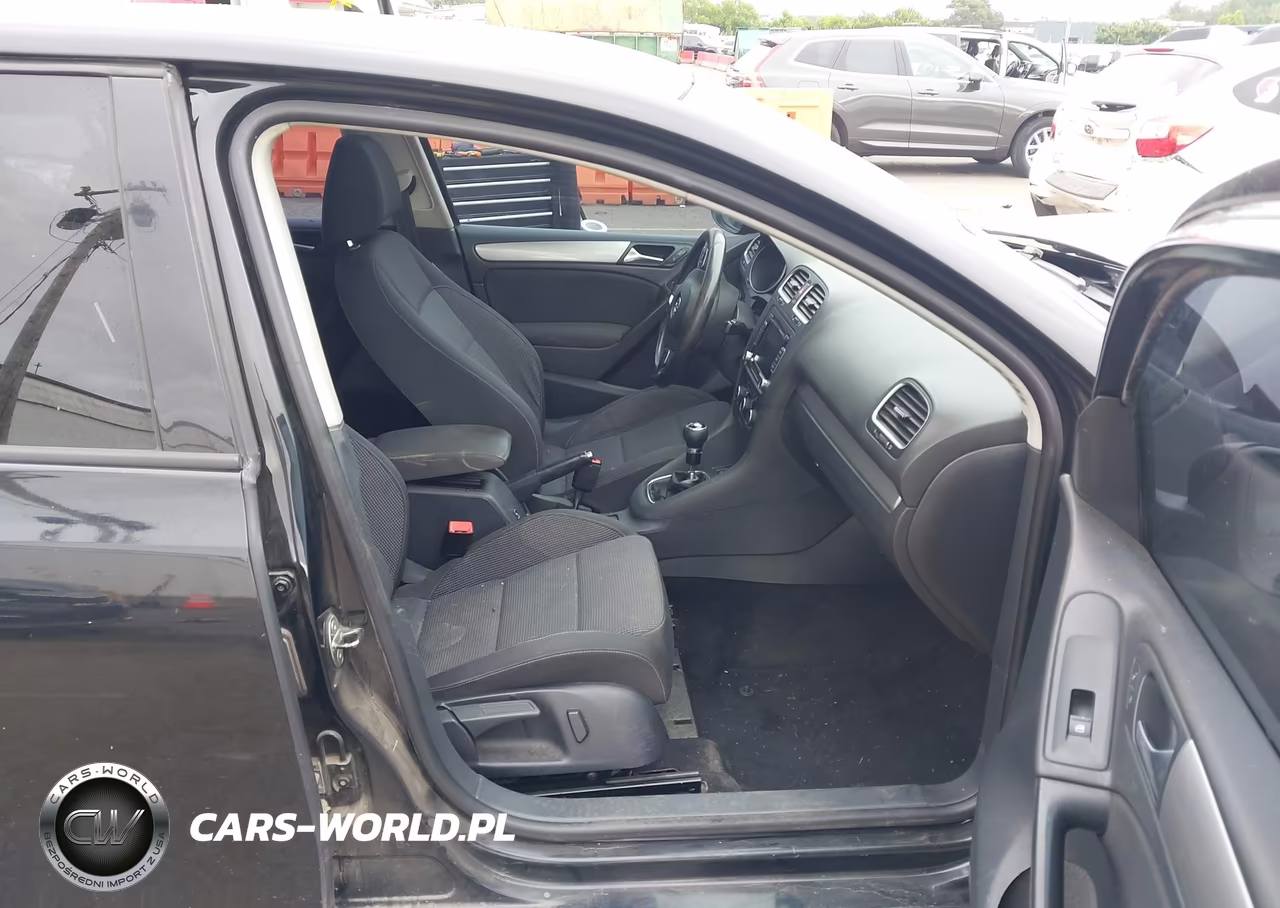 2011 Volkswagen Golf Tdi 4-Door VIN:WVWNM7AJ2BW141114 - 5
