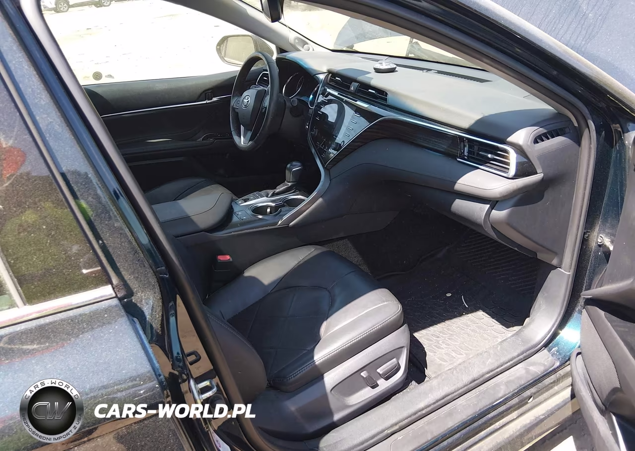 2018 Toyota Camry Xle V6 VIN:4T1BZ1HK7JU505744 - 5
