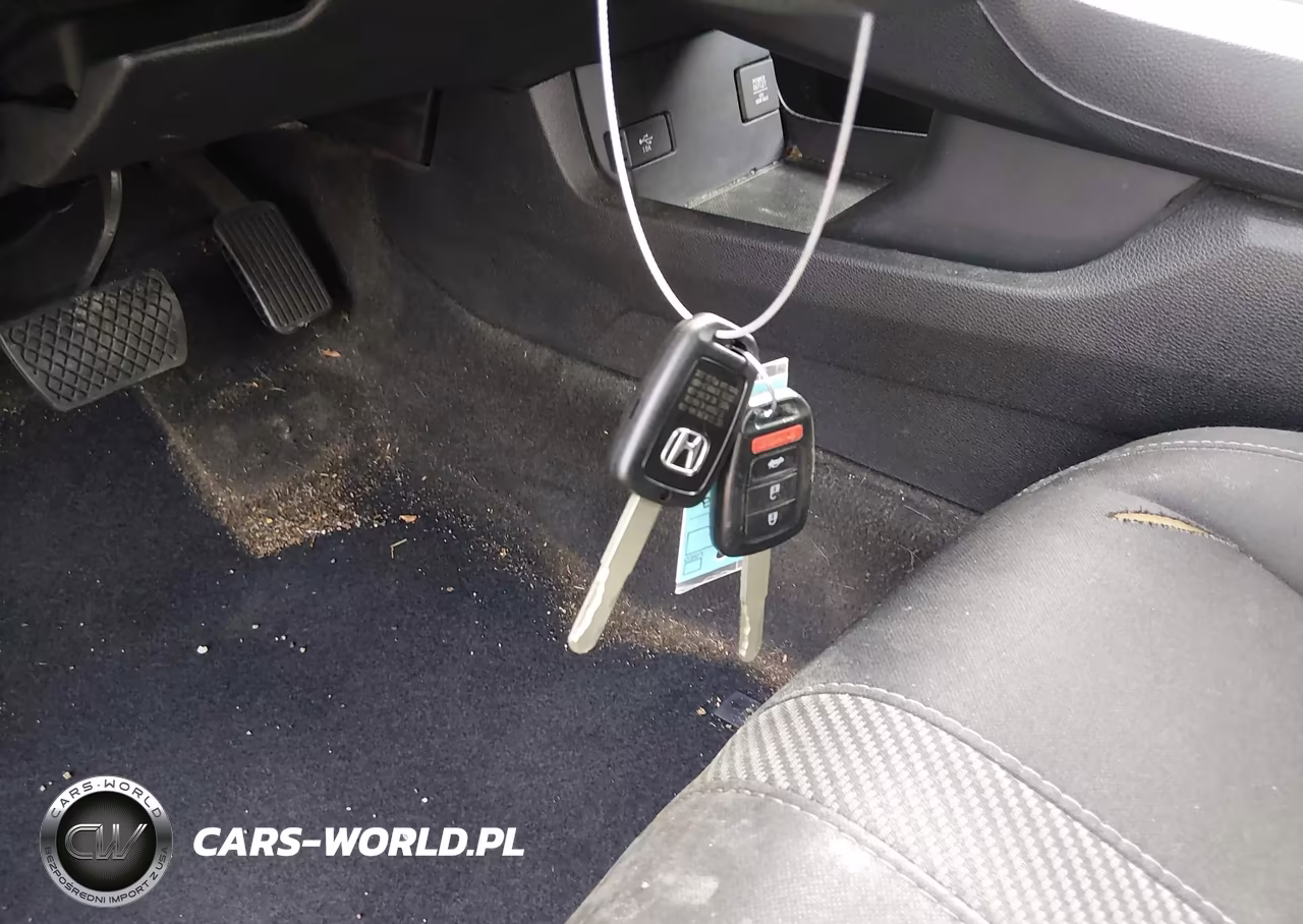 2018 Honda Civic Lx VIN:19XFC2F58JE035037 - 11