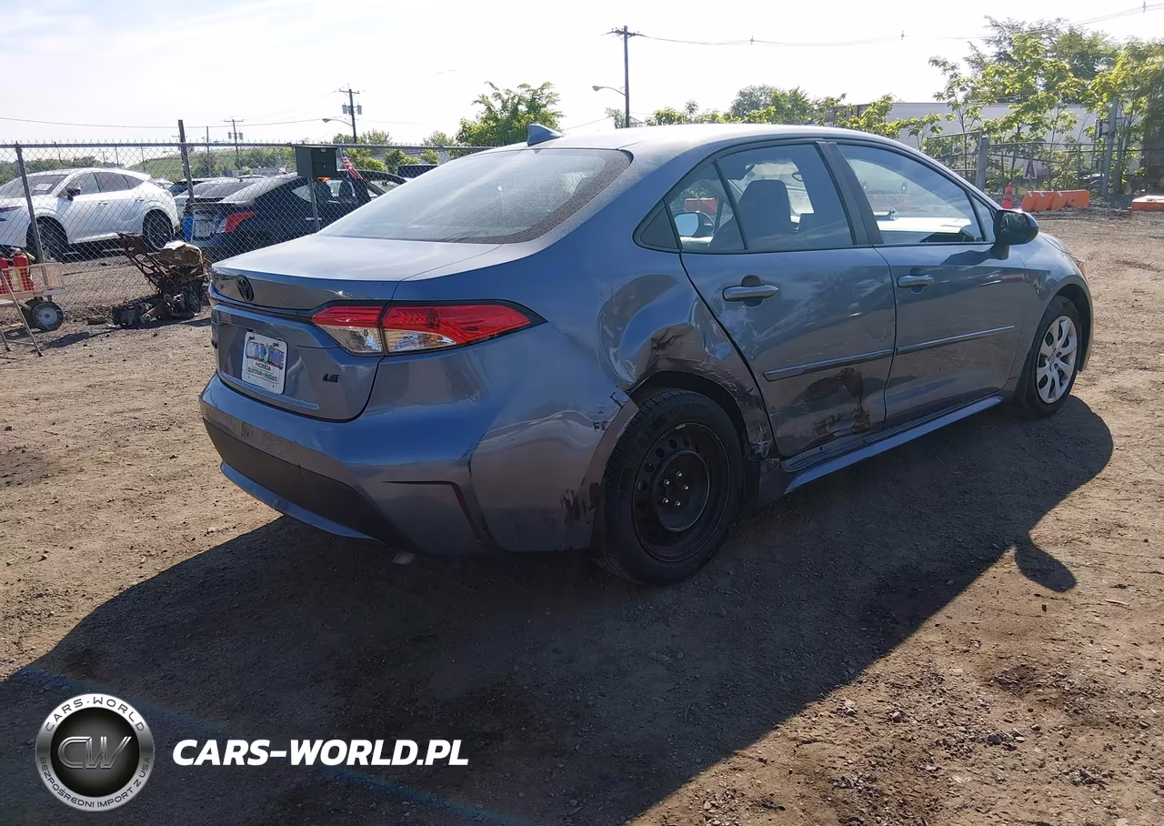 2020 Toyota Corolla Le VIN:5YFEPRAE5LP113517 - 4