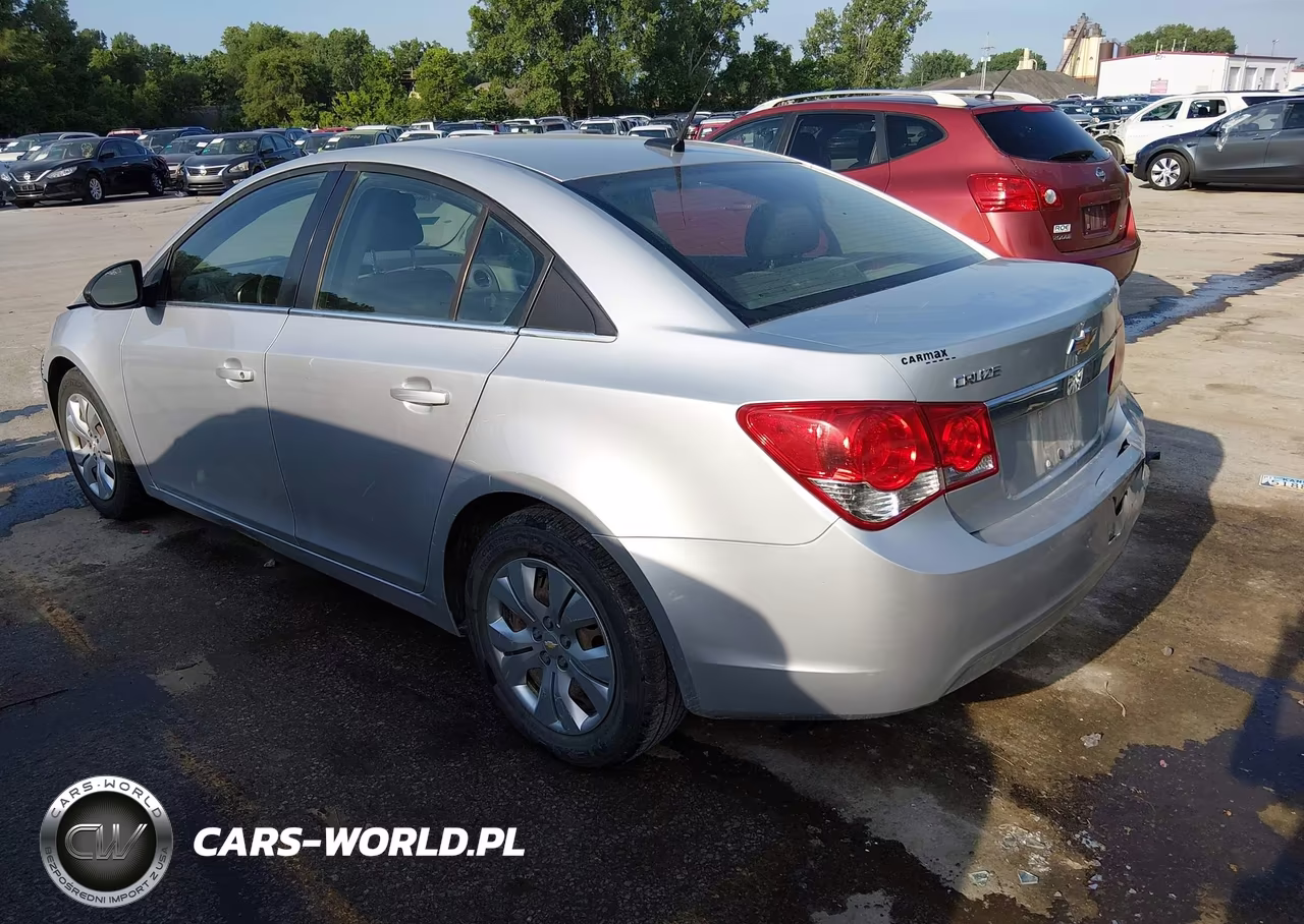 2012 Chevrolet Cruze Ls VIN:1G1PC5SHXC7151132 - 3