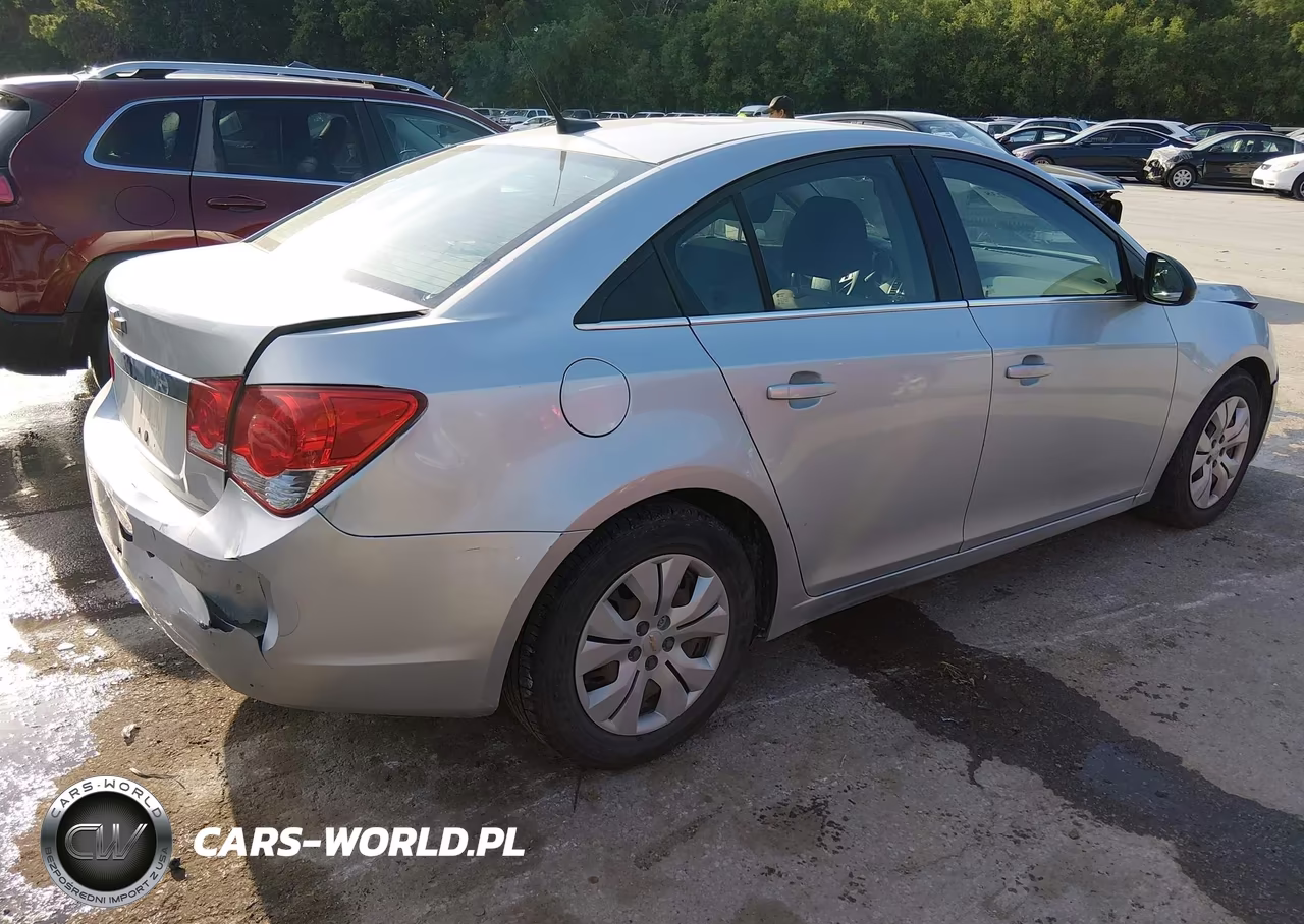 2012 Chevrolet Cruze Ls VIN:1G1PC5SHXC7151132 - 4