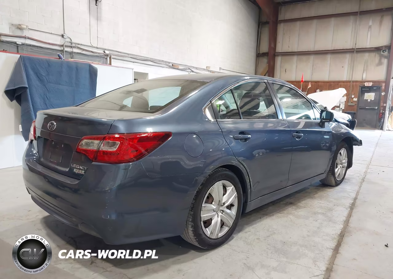 2017 Subaru Legacy 2.5I VIN:4S3BNAA67H3010814 - 4