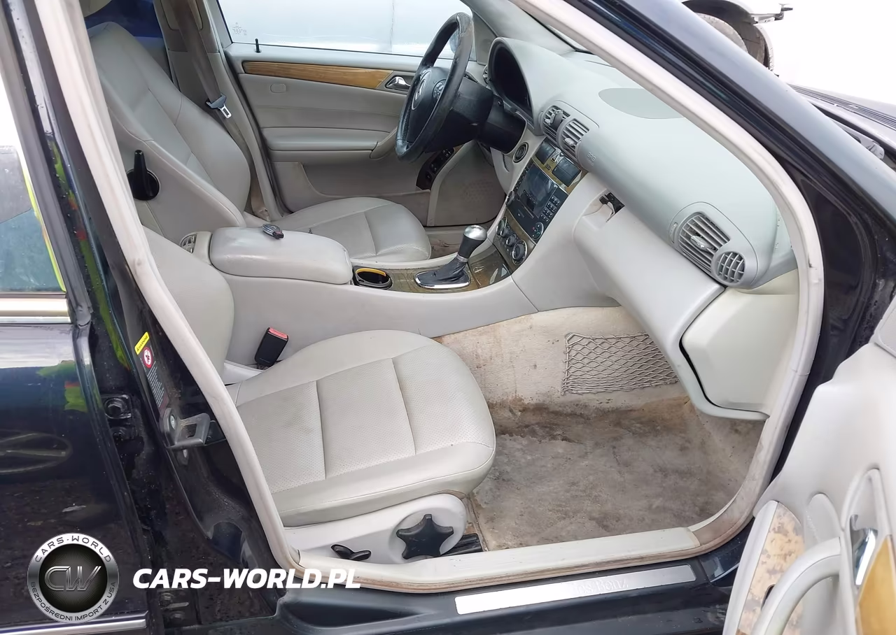 2007 Mercedes-Benz C 230 Sport VIN:WDBRF52H37F933659 - 5