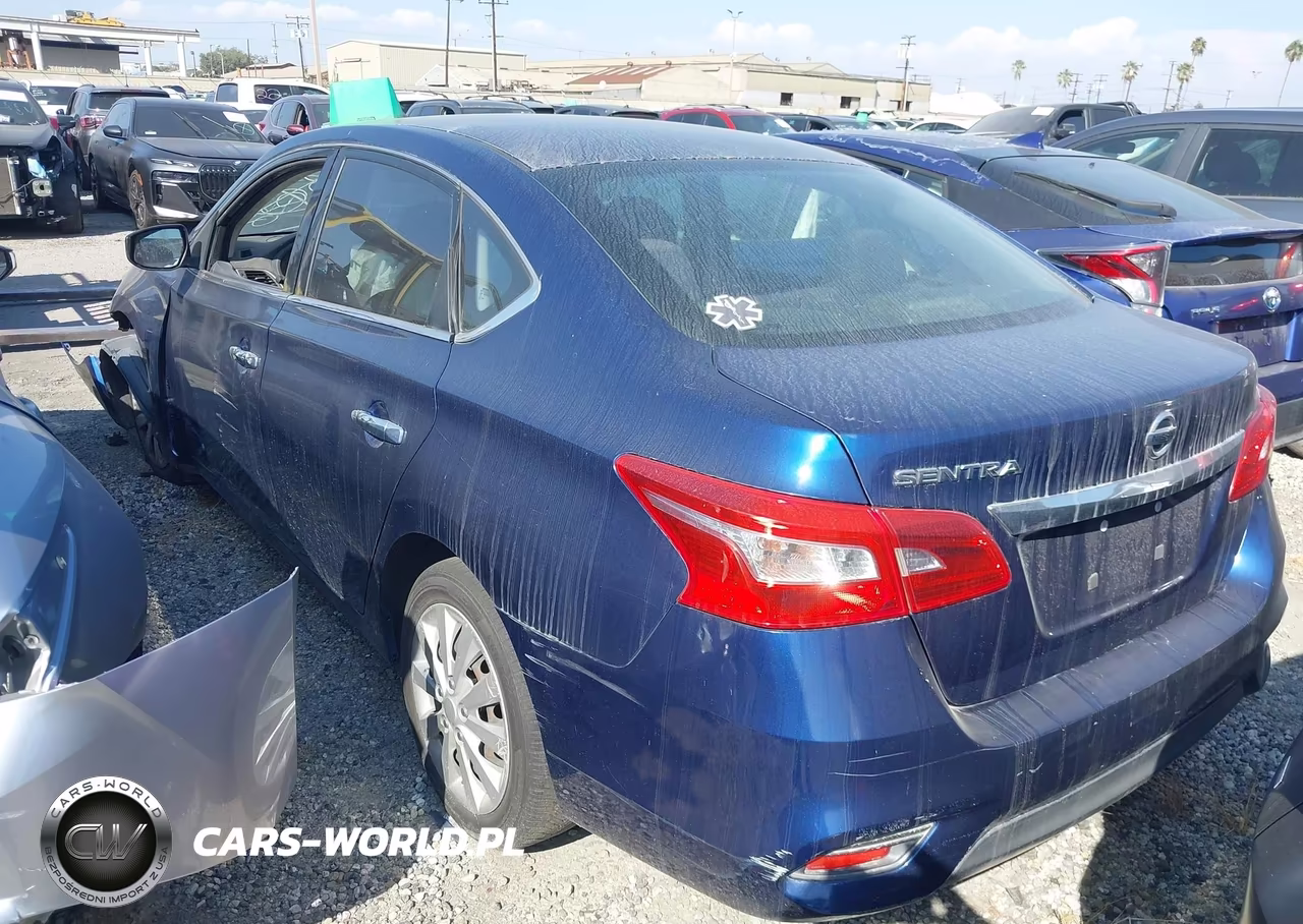 2017 Nissan Sentra S VIN:3N1AB7AP9HY302104 - 3