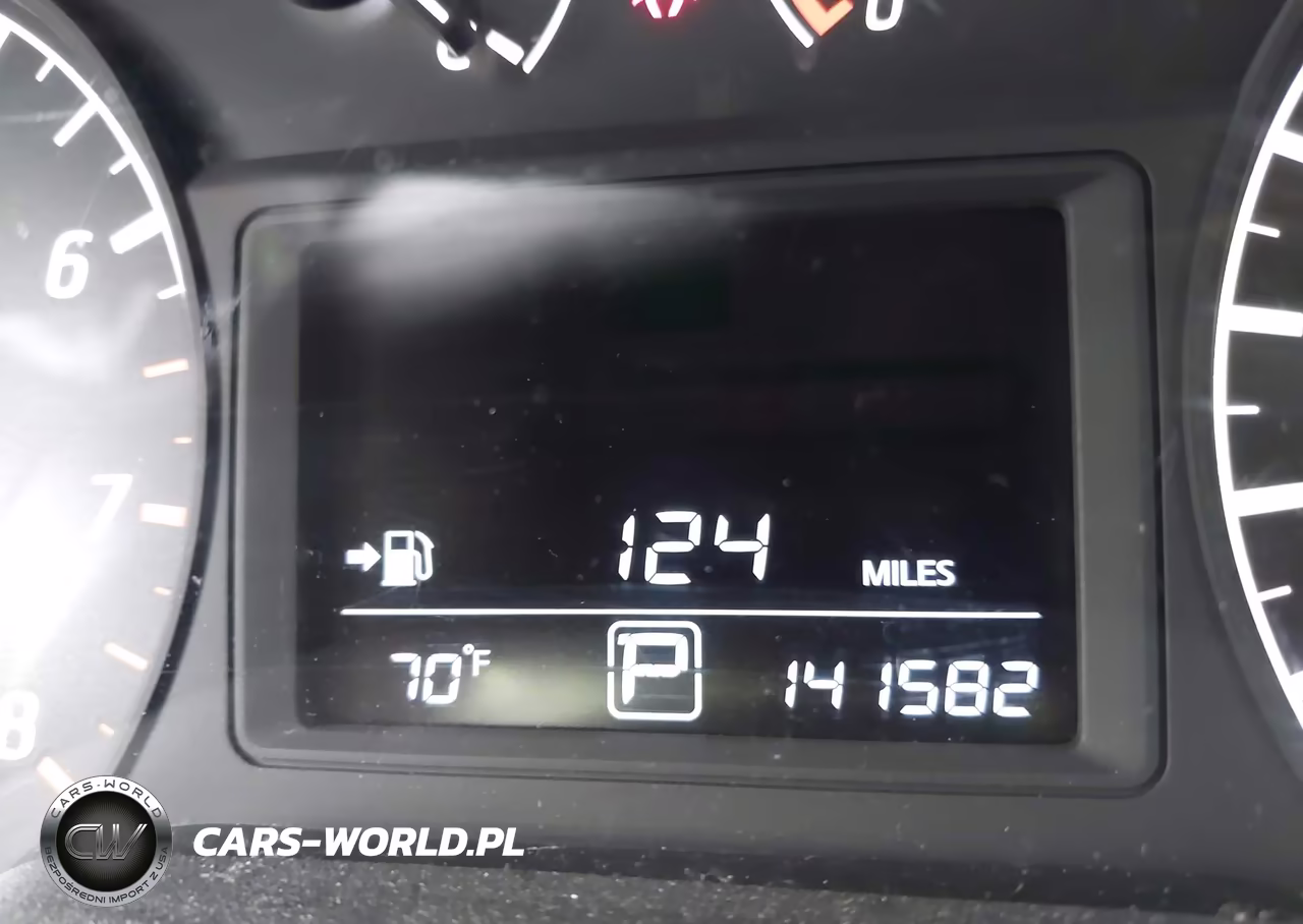 2017 Nissan Sentra S VIN:3N1AB7AP9HY302104 - 7