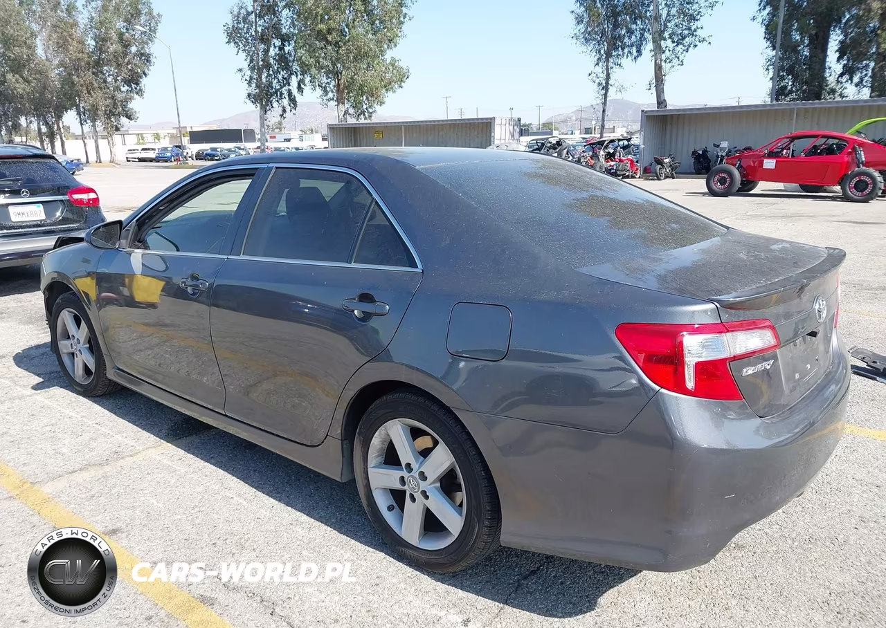 2012 Toyota Camry Se VIN:4T1BF1FK5CU080068 - 3