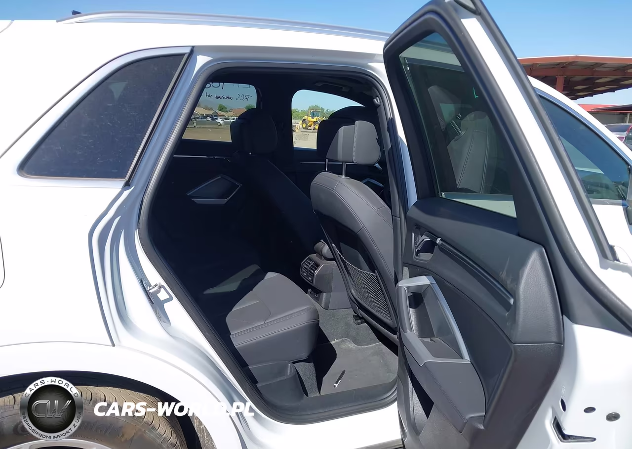 2025 Audi Q3 Premium 45 Tfsi S Line Quattro Tiptronic VIN:WA1DECF34S1060327 - 8