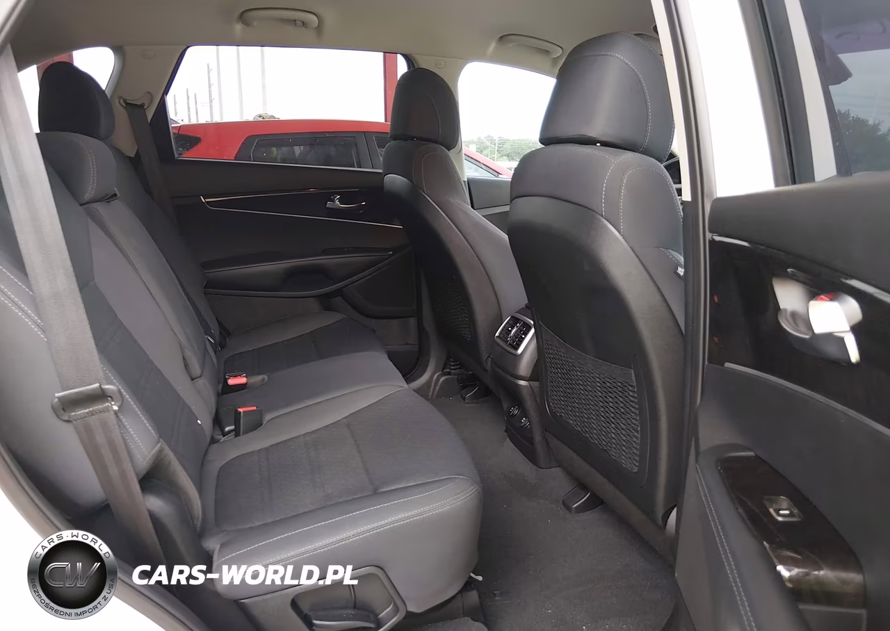 2017 Kia Sorento 2.4L Lx VIN:5XYPG4A38HG239201 - 8