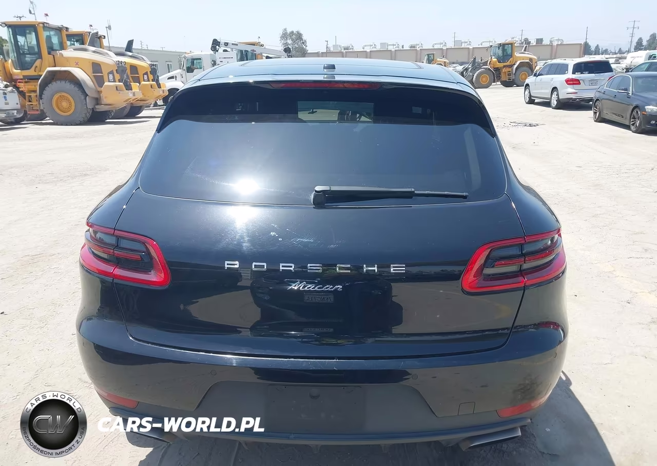 2018 Porsche Macan VIN:WP1AA2A54JLB01340 - 16