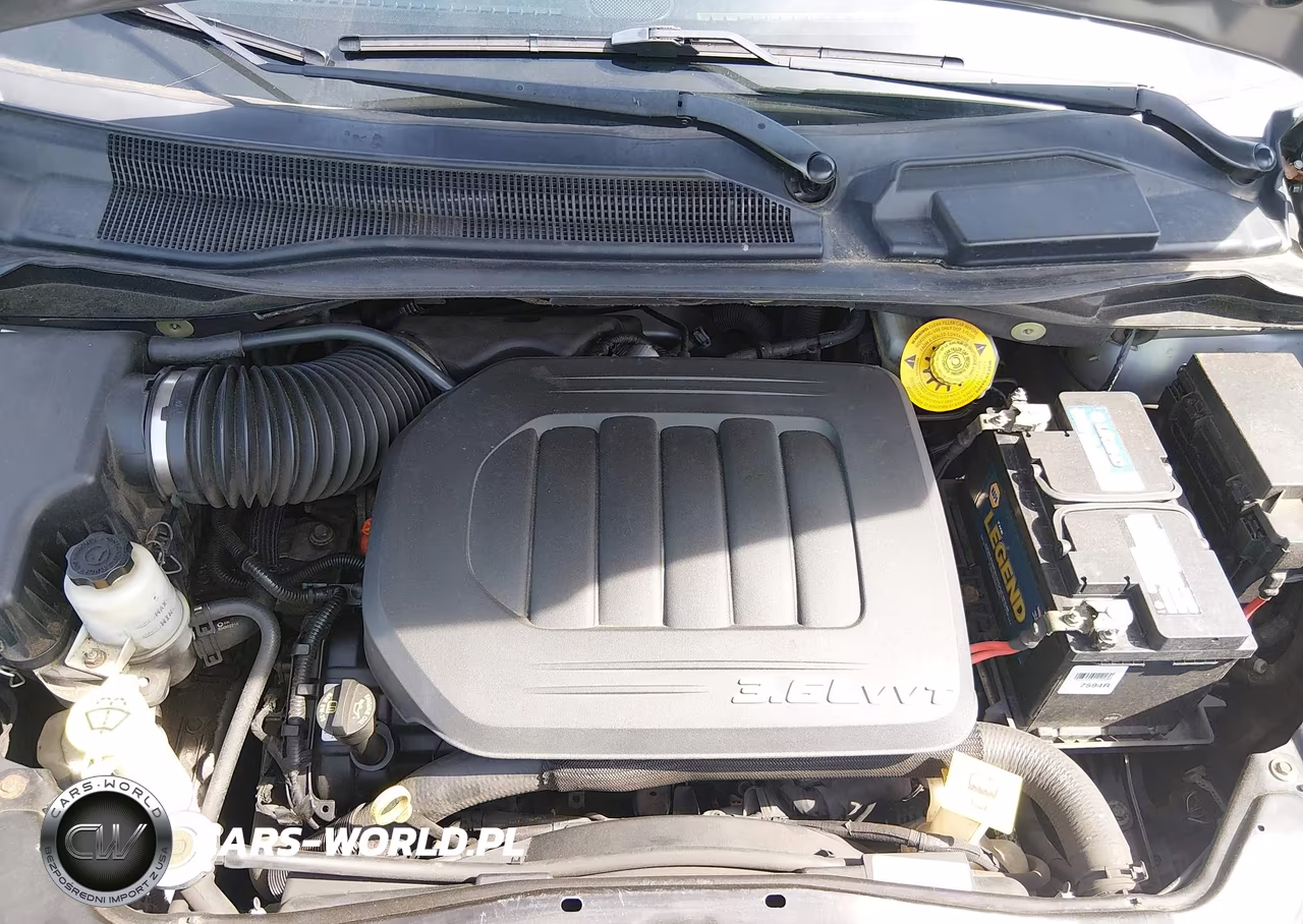 2016 Chrysler Town & Country Touring VIN:2C4RC1BG4GR298079 - 10