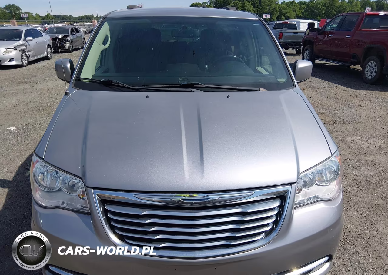 2016 Chrysler Town & Country Touring VIN:2C4RC1BG4GR298079 - 12