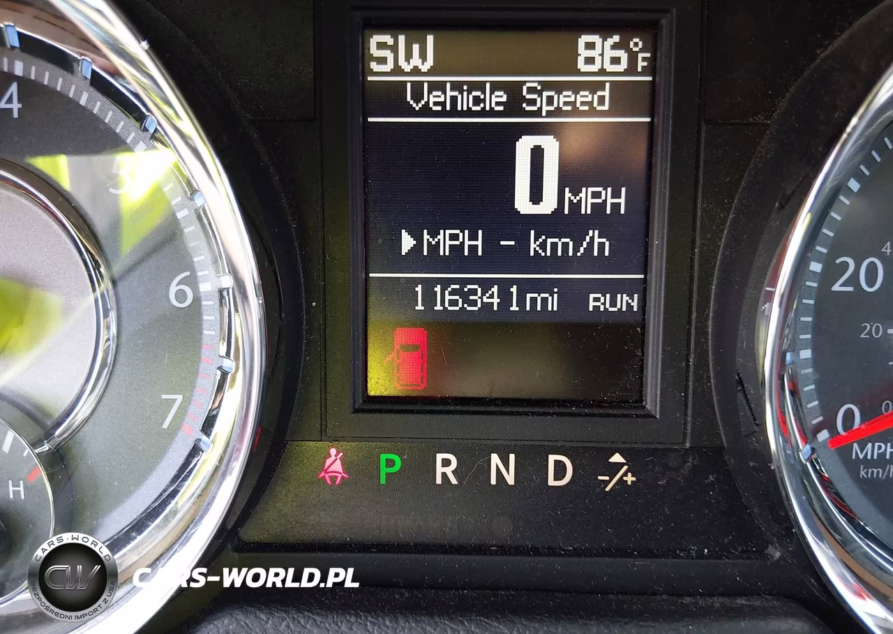 2016 Chrysler Town & Country Touring VIN:2C4RC1BG4GR298079 - 15