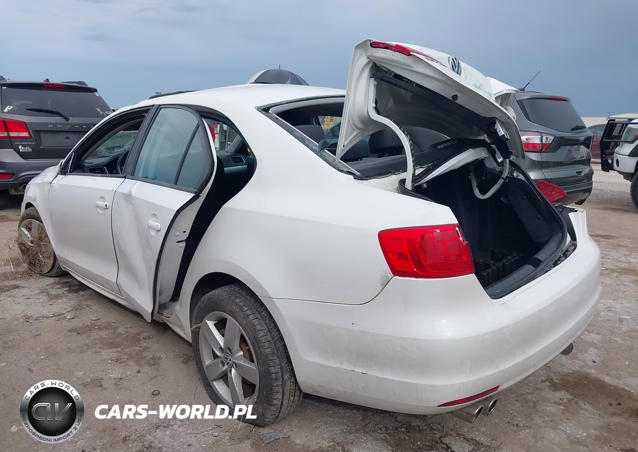2011 Volkswagen Jetta 2.0L Tdi VIN:3VWLL7AJ6BM098842 - 3