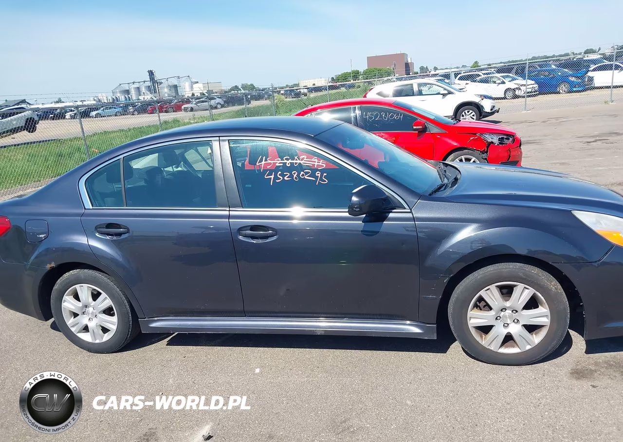 2010 Subaru Legacy 2.5I Premium VIN:4S3BMCC60A3238008 - 14