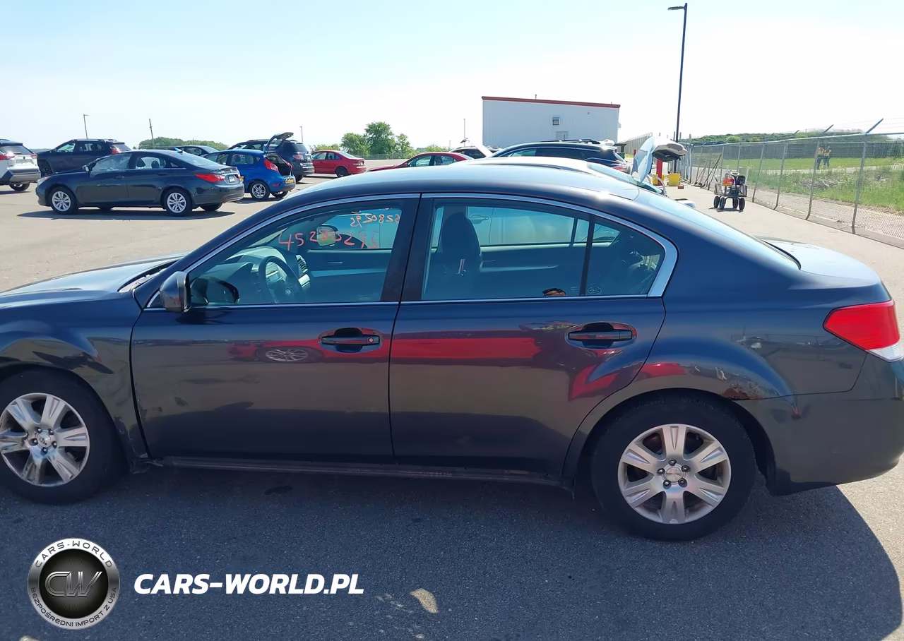 2010 Subaru Legacy 2.5I Premium VIN:4S3BMCC60A3238008 - 15