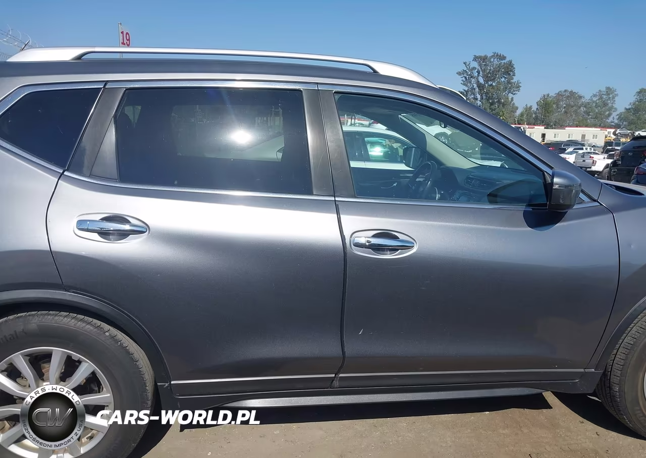 2017 Nissan Rogue Sv VIN:KNMAT2MT2HP510171 - 14