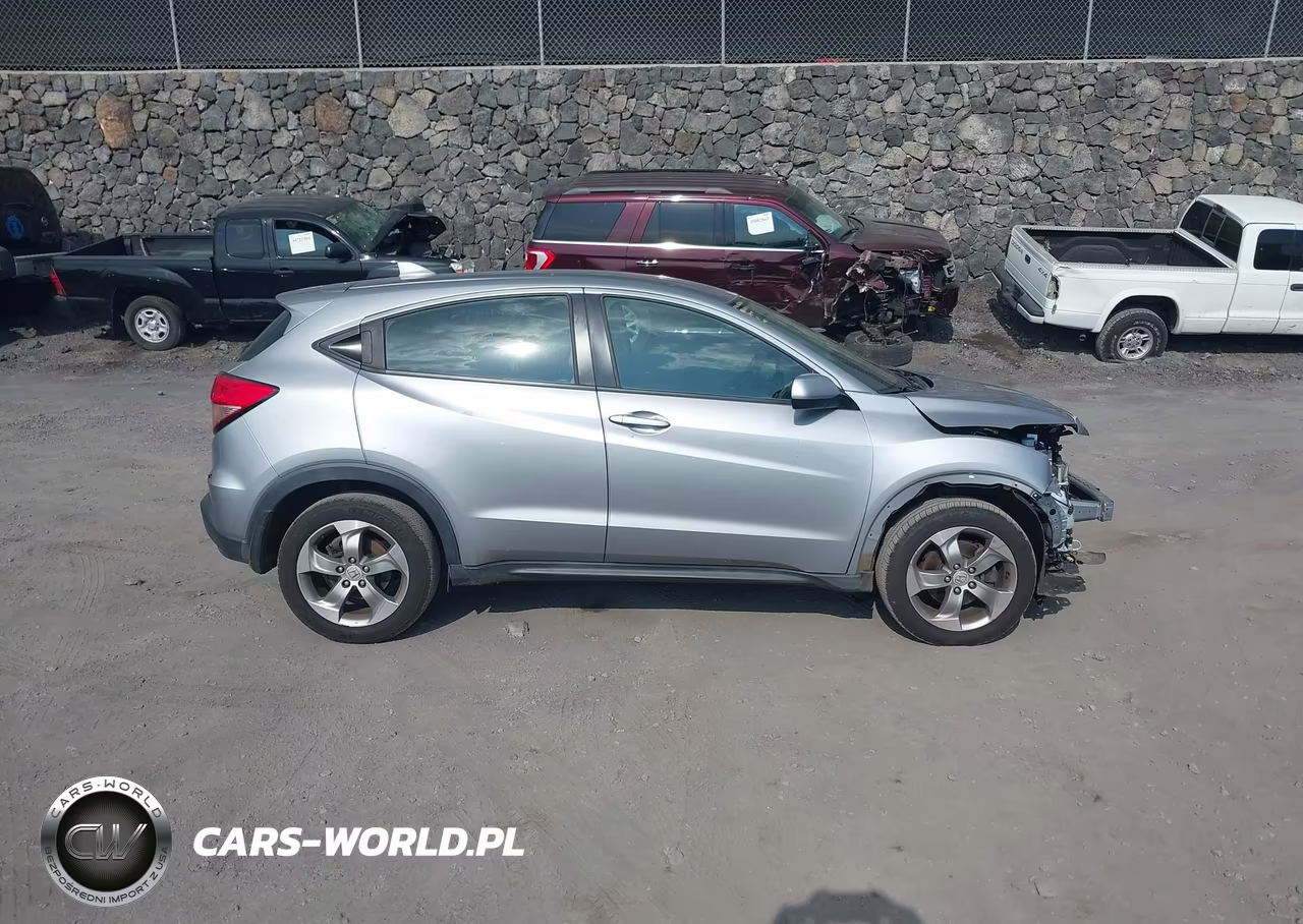 2018 Honda Hr-V Lx VIN:3CZRU6H38JG701745 - 14
