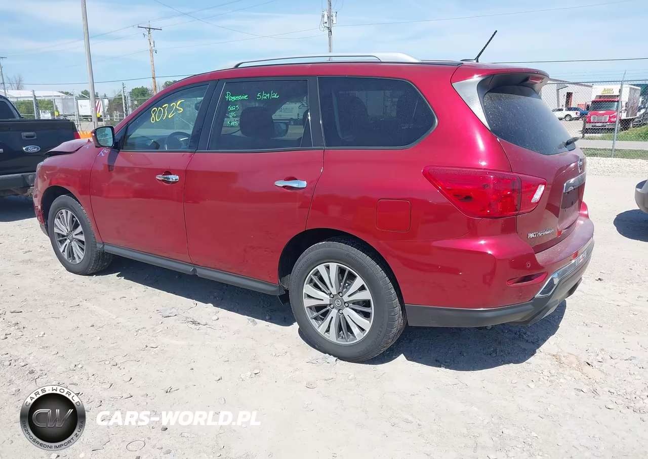 2017 Nissan Pathfinder Sl VIN:5N1DR2MM2HC685642 - 3