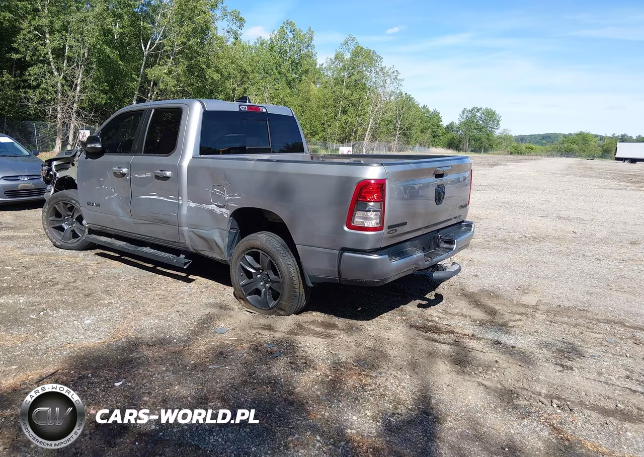 2022 Ram 1500 Big Horn 4X4 6'4 Box VIN:1C6RRFBG2NN352069 - 3