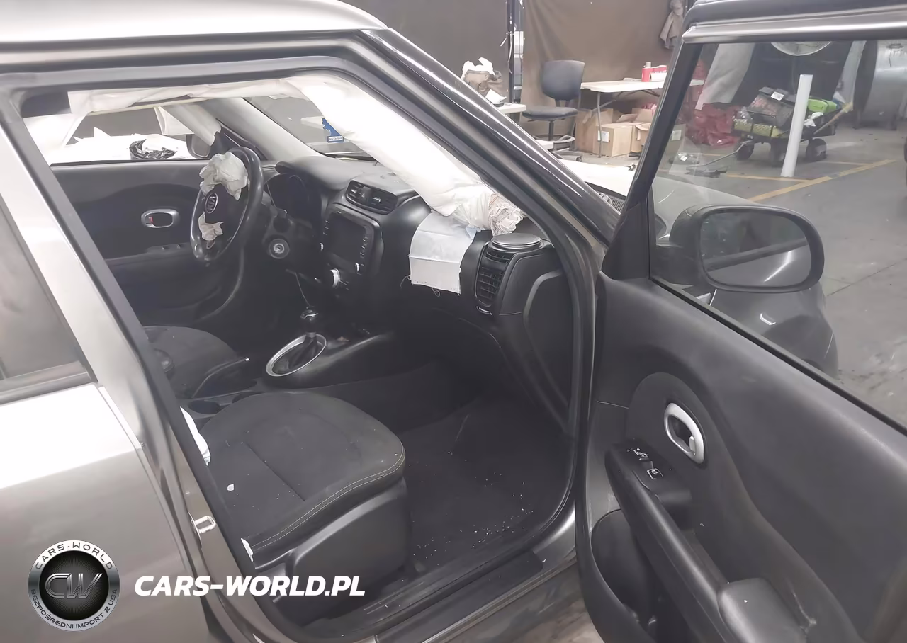2018 Kia Soul + VIN:KNDJP3A57J7596700 - 5