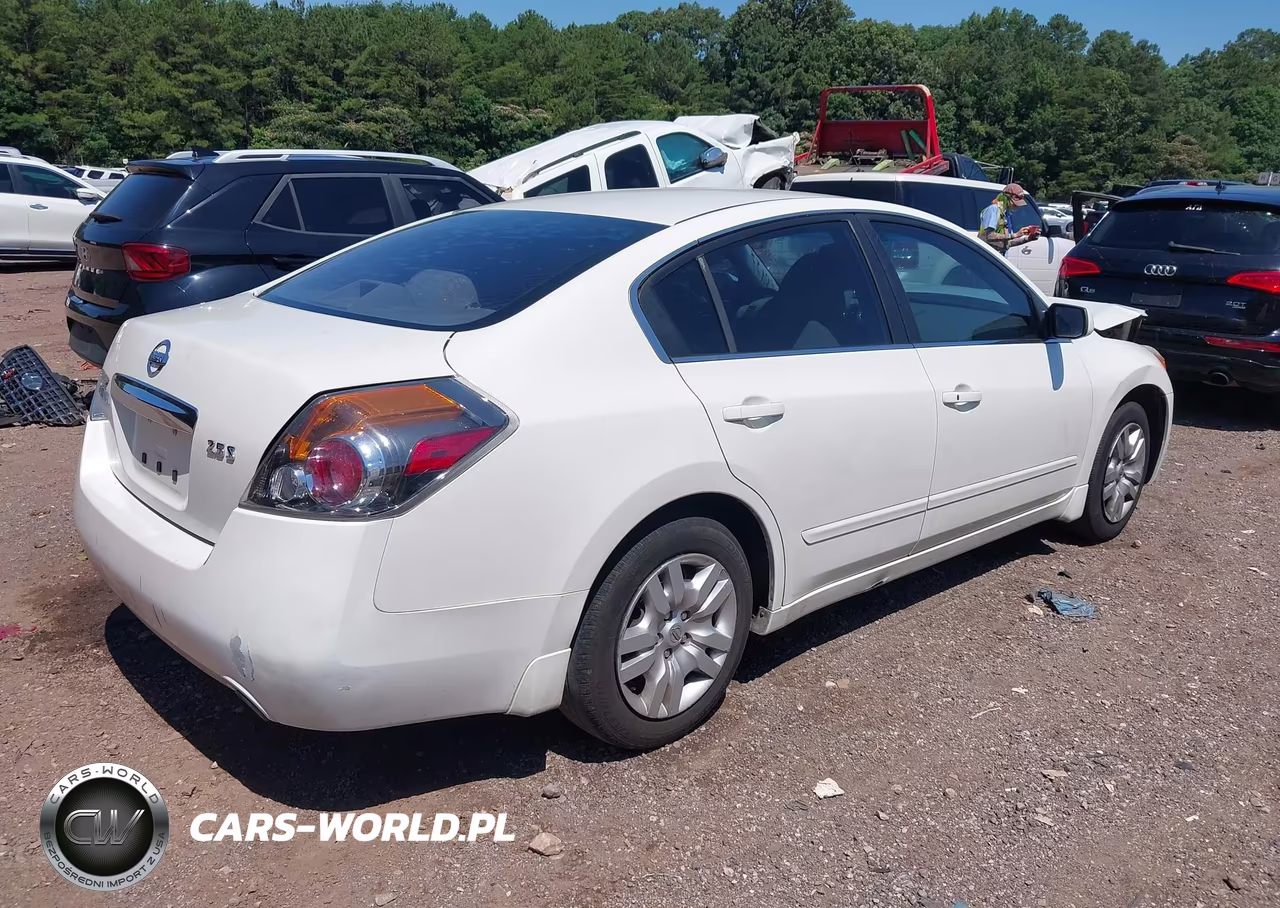 2010 Nissan Altima 2.5 S VIN:1N4AL2AP6AN550428 - 4