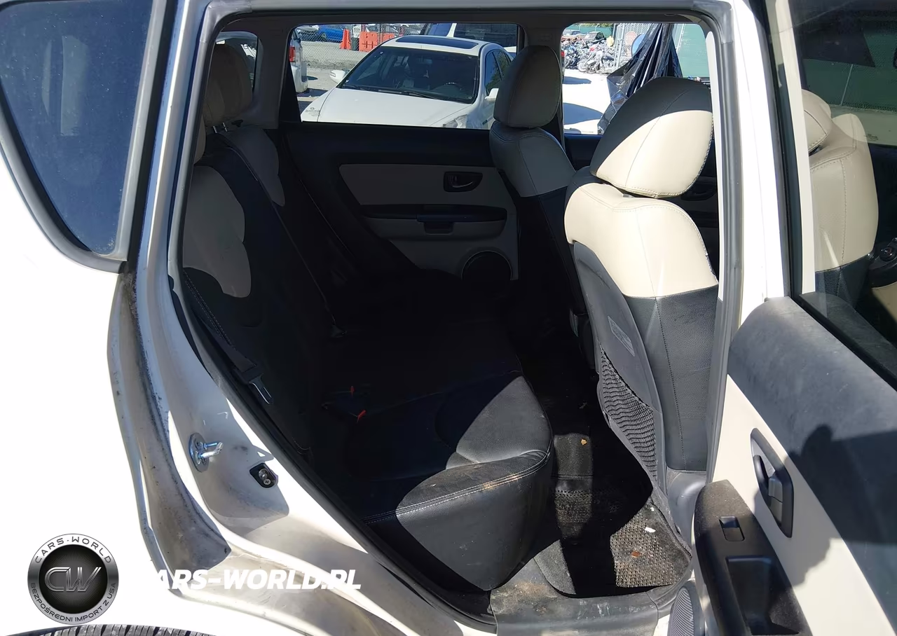 2011 Kia Soul ! VIN:KNDJT2A21B7718285 - 8