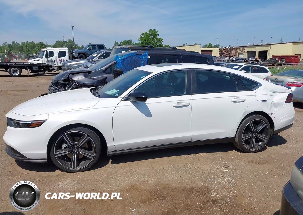 2025 Honda Accord Hybrid Sport VIN:1HGCY2F52SA048425 - 14