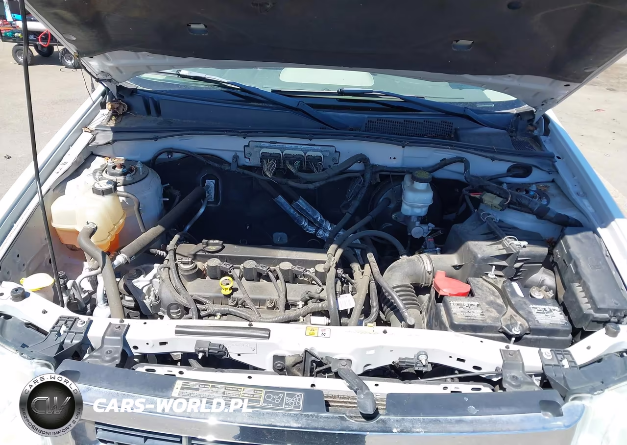 2009 Ford Escape Xls VIN:1FMCU92749KB70147 - 10