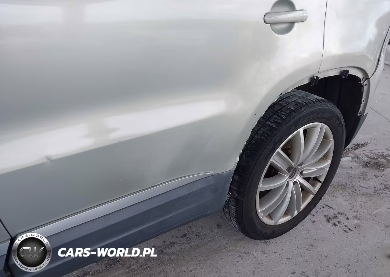 2012 Volkswagen Tiguan Se VIN:WVGAV7AX6CW519934 - 12