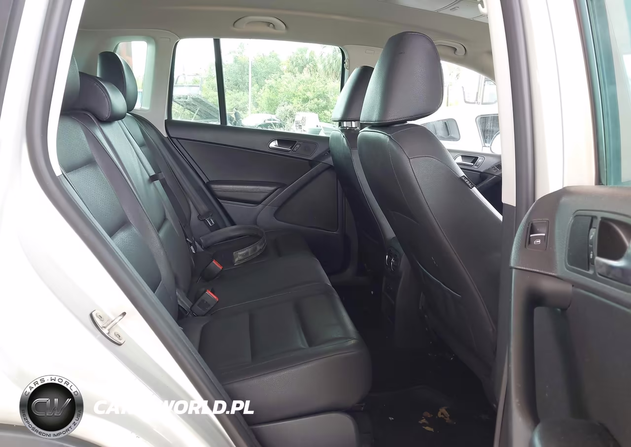 2012 Volkswagen Tiguan Se VIN:WVGAV7AX6CW519934 - 8