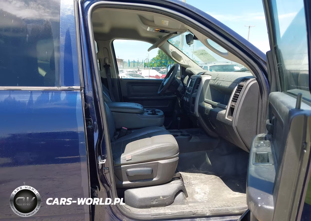 2016 Ram 2500 Tradesman VIN:3C6UR5CJ7GG231810 - 5