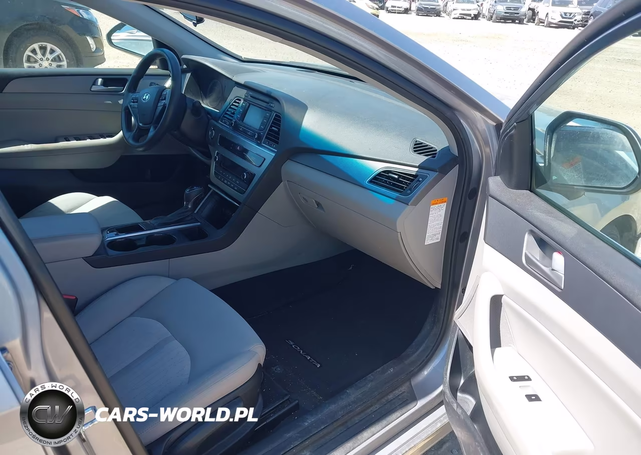 2016 Hyundai Sonata Hybrid Se VIN:KMHE24L10GA022026 - 5