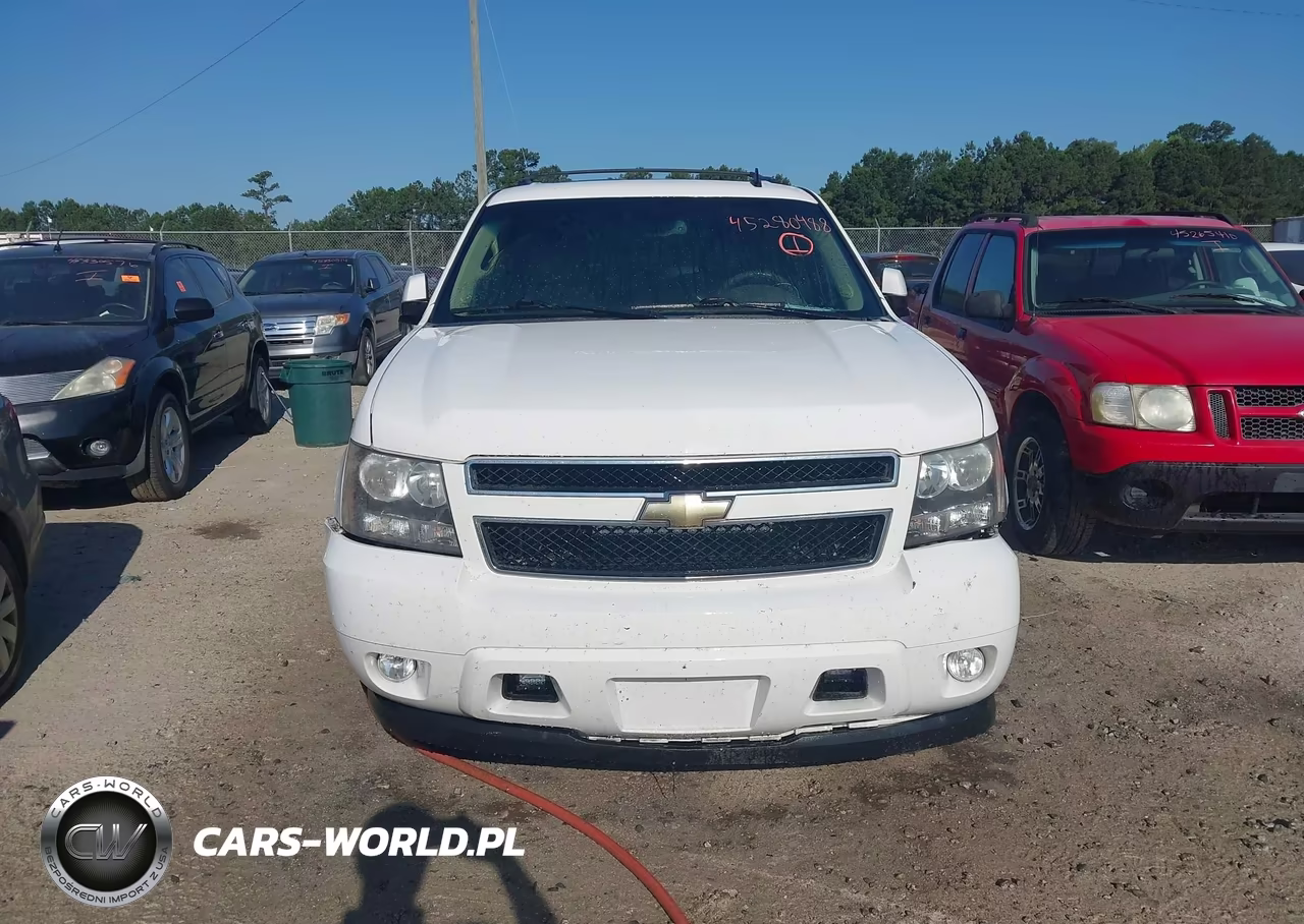 2011 Chevrolet Tahoe Lt VIN:1GNSCBE02BR247837 - 12