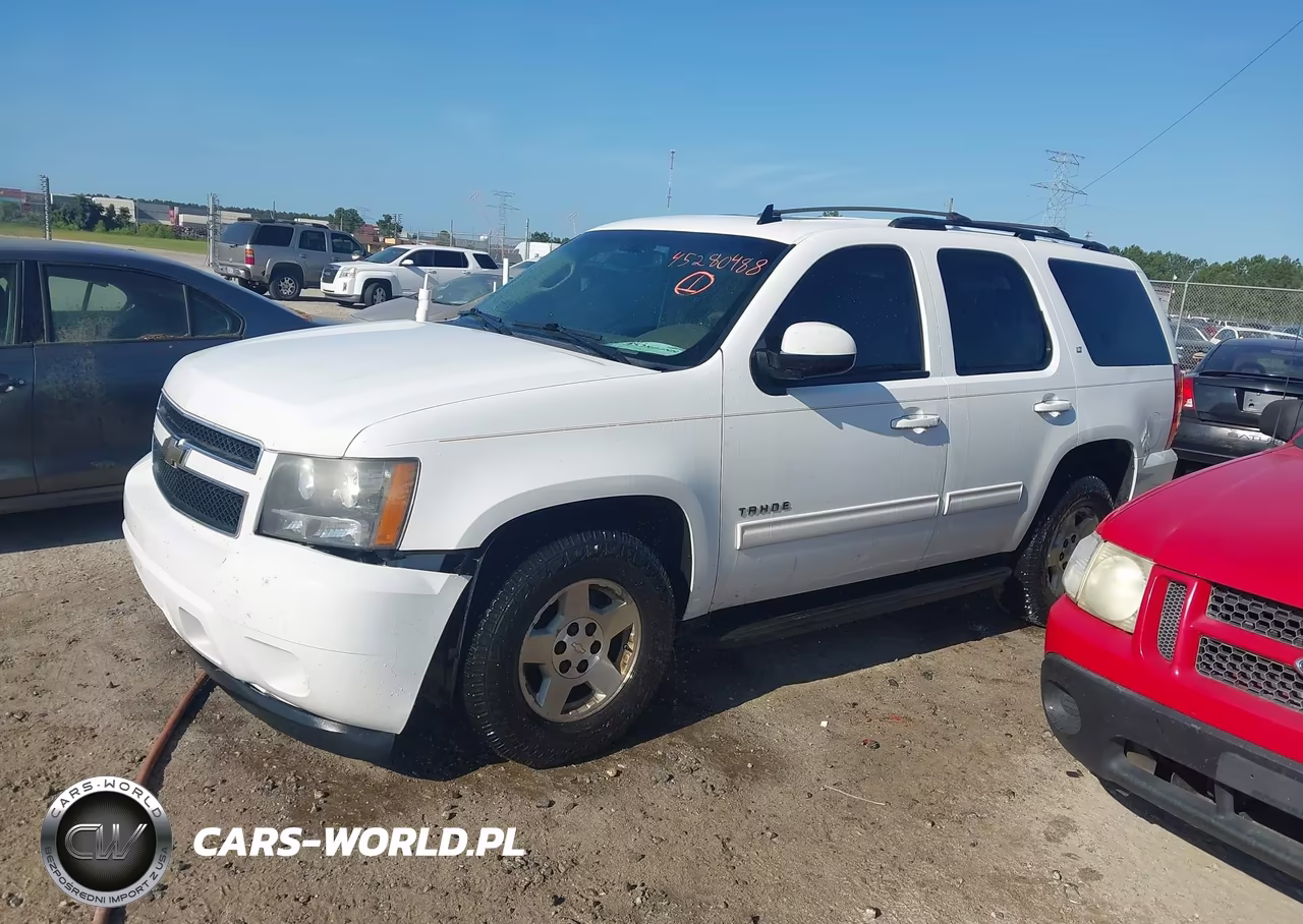 2011 Chevrolet Tahoe Lt VIN:1GNSCBE02BR247837 - 14