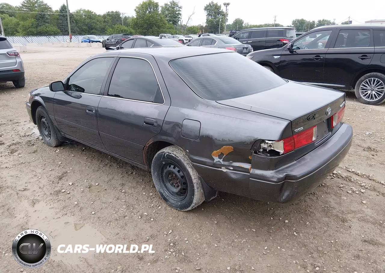 2000 Toyota Camry Ce VIN:4T1BG22K5YU735765 - 3