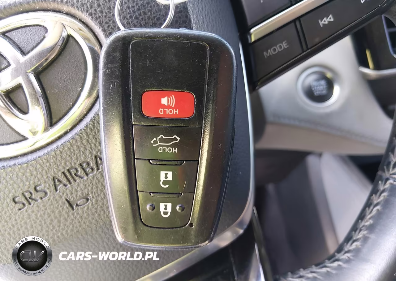 2020 Toyota Highlander Platinum VIN:5TDFZRBH5LS000133 - 11