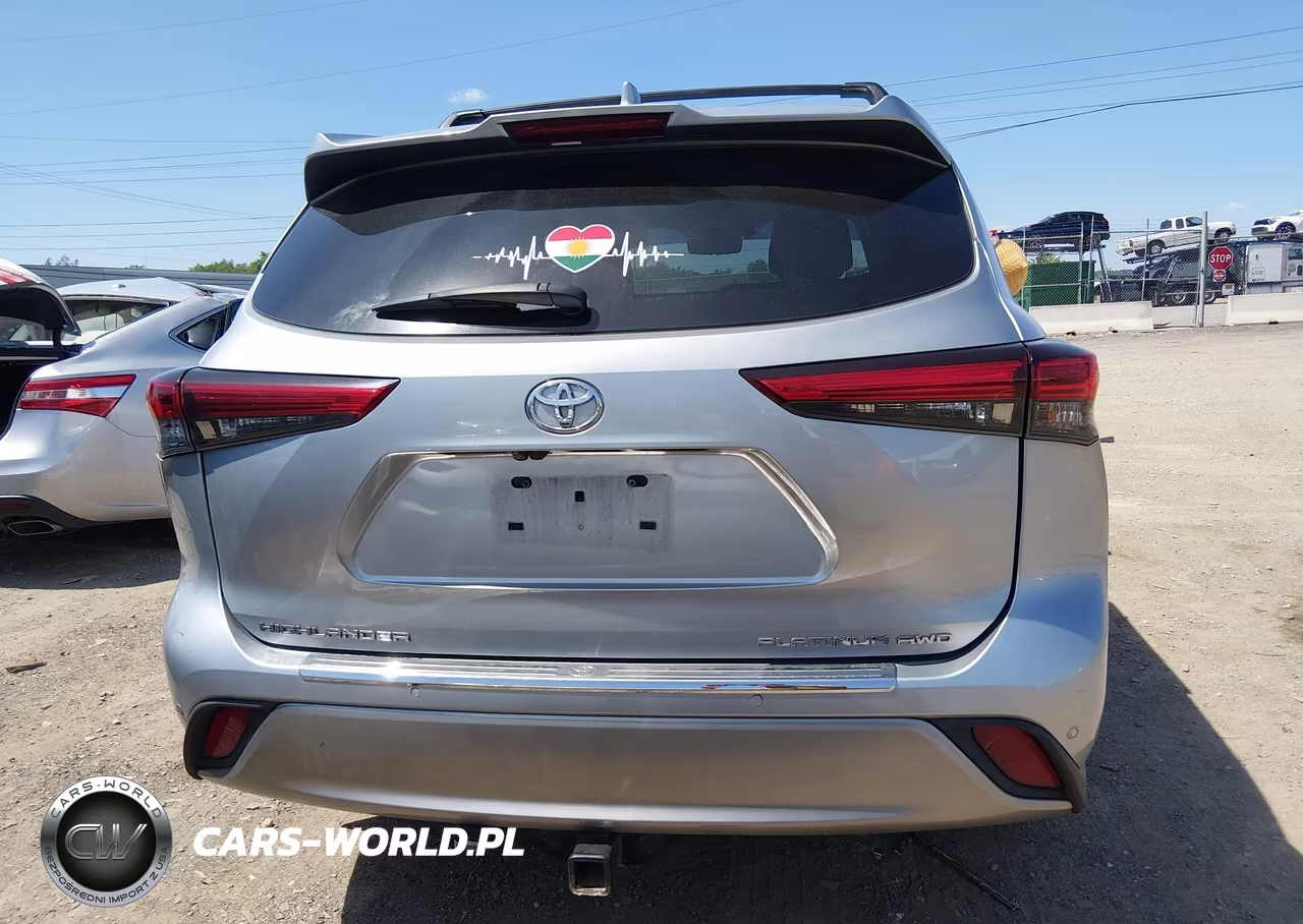 2020 Toyota Highlander Platinum VIN:5TDFZRBH5LS000133 - 16