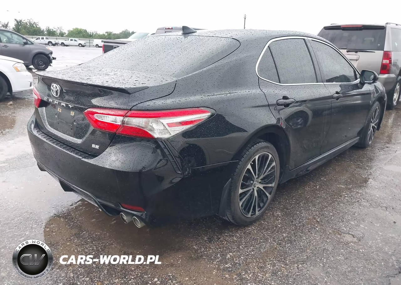 TOYOTA CAMRY VIN:4T1B11HK2KU751268 - 4