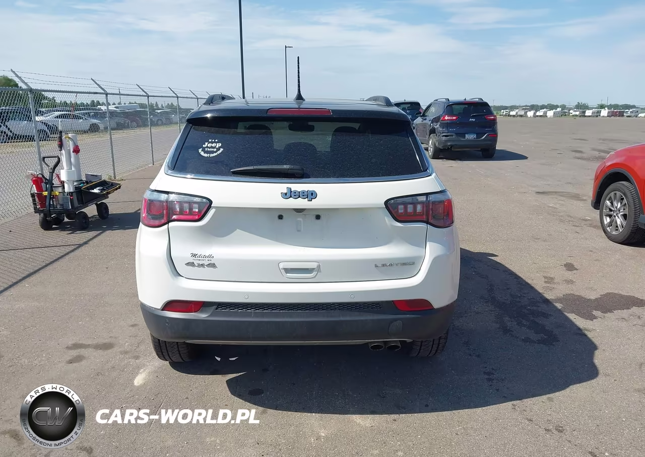 2019 Jeep Compass Limited 4X4 VIN:3C4NJDCB2KT748360 - 16