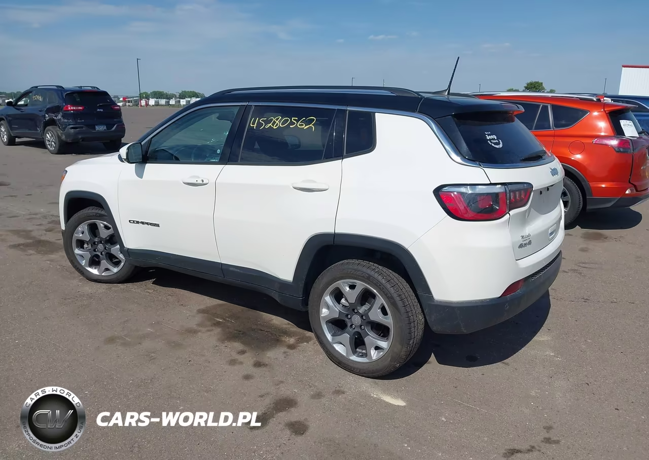 2019 Jeep Compass Limited 4X4 VIN:3C4NJDCB2KT748360 - 3