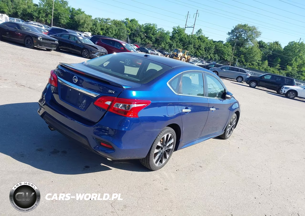 2019 Nissan Sentra Sr VIN:3N1AB7AP3KY333615 - 4