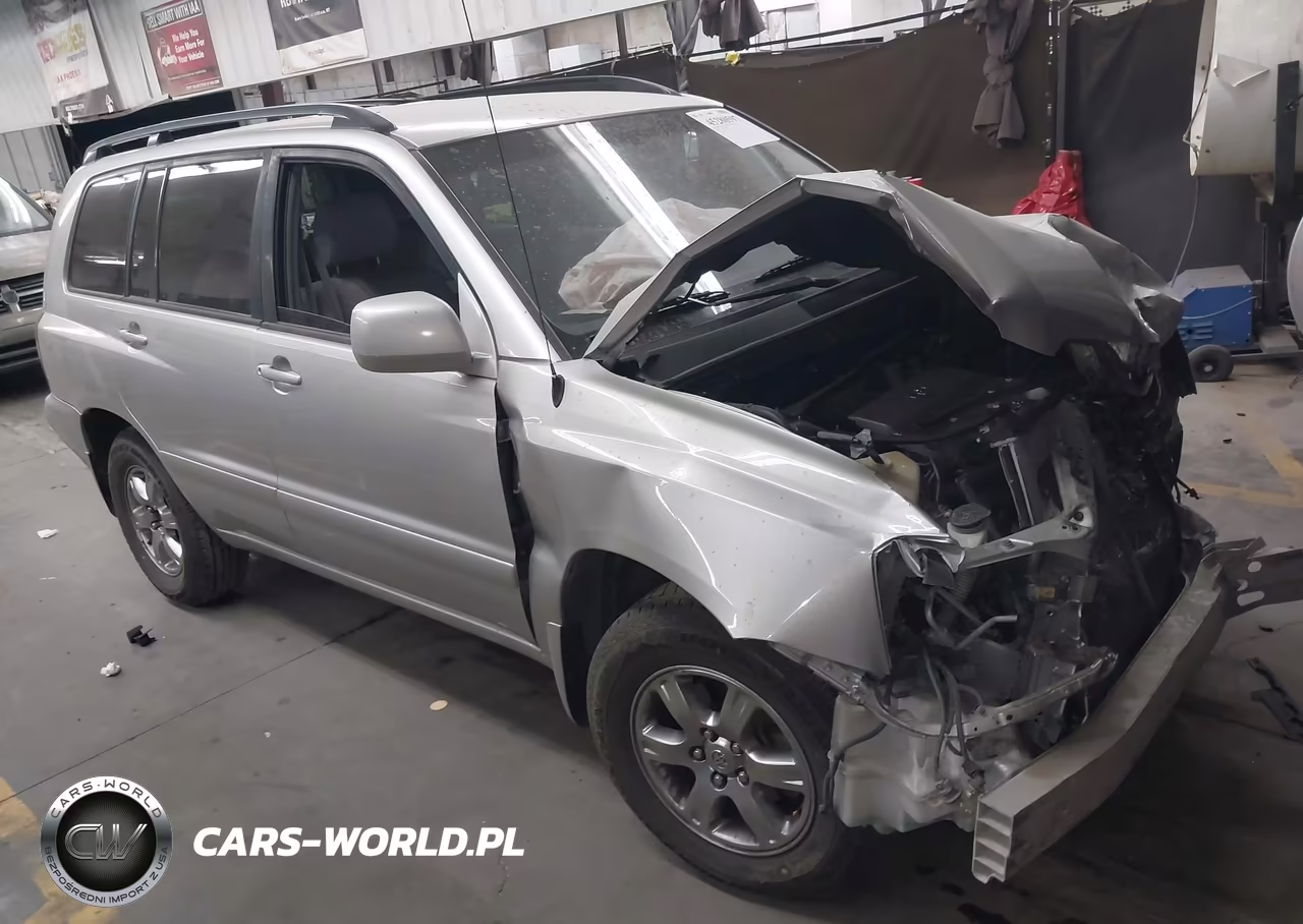 2004 Toyota Highlander V6