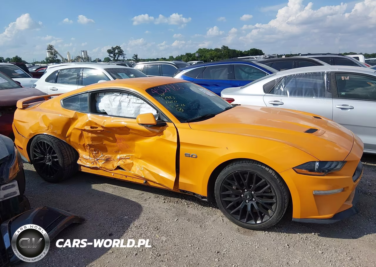 2018 Ford Mustang Gt Premium VIN:1FA6P8CFXJ5113677 - 12