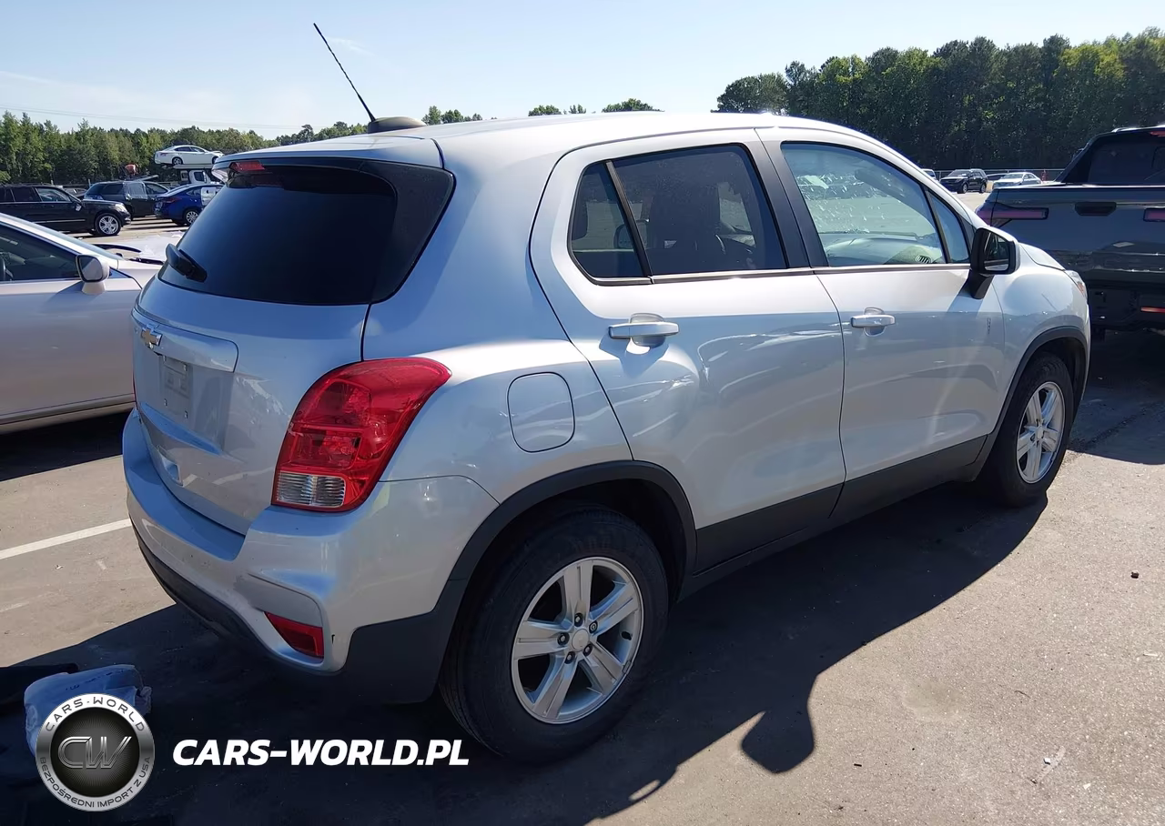 2020 Chevrolet Trax Fwd Ls VIN:3GNCJKSB2LL296979 - 4