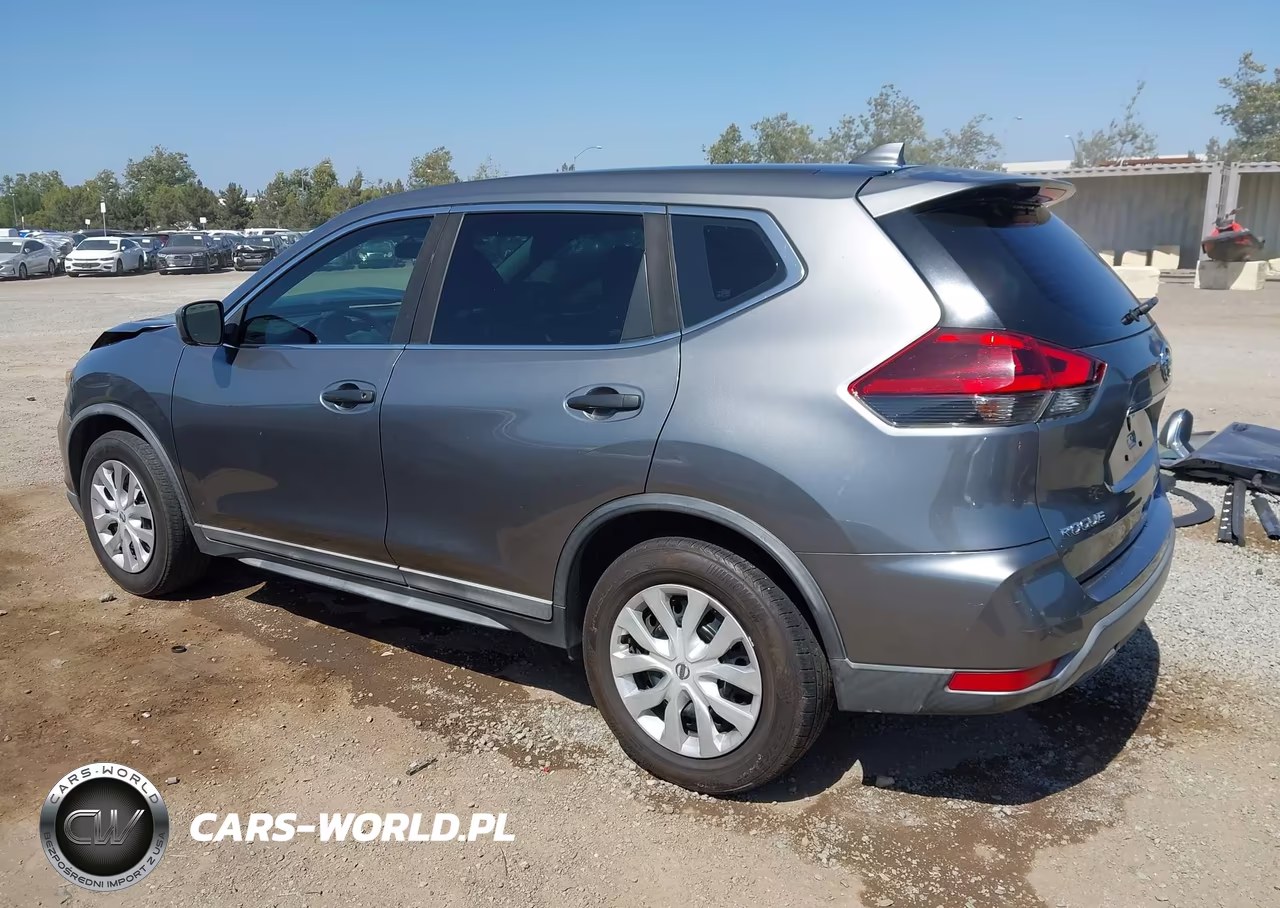 2018 Nissan Rogue S VIN:KNMAT2MT2JP583191 - 3