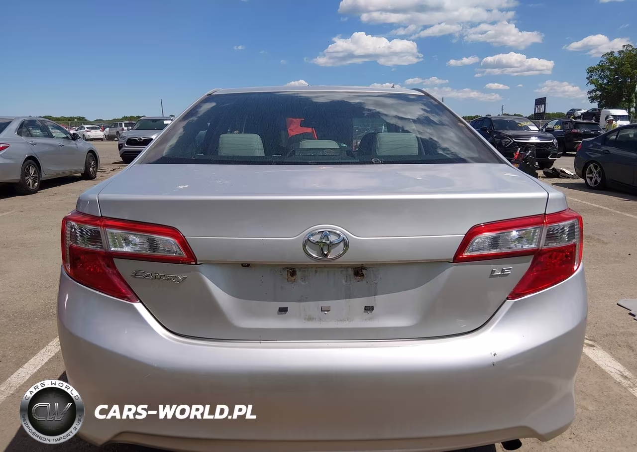 2014 Toyota Camry Le VIN:4T1BF1FK8EU353488 - 16