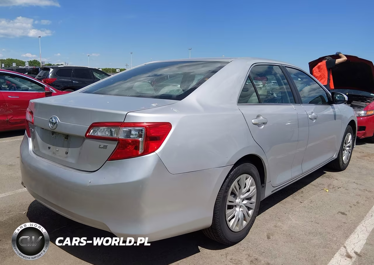 2014 Toyota Camry Le VIN:4T1BF1FK8EU353488 - 4